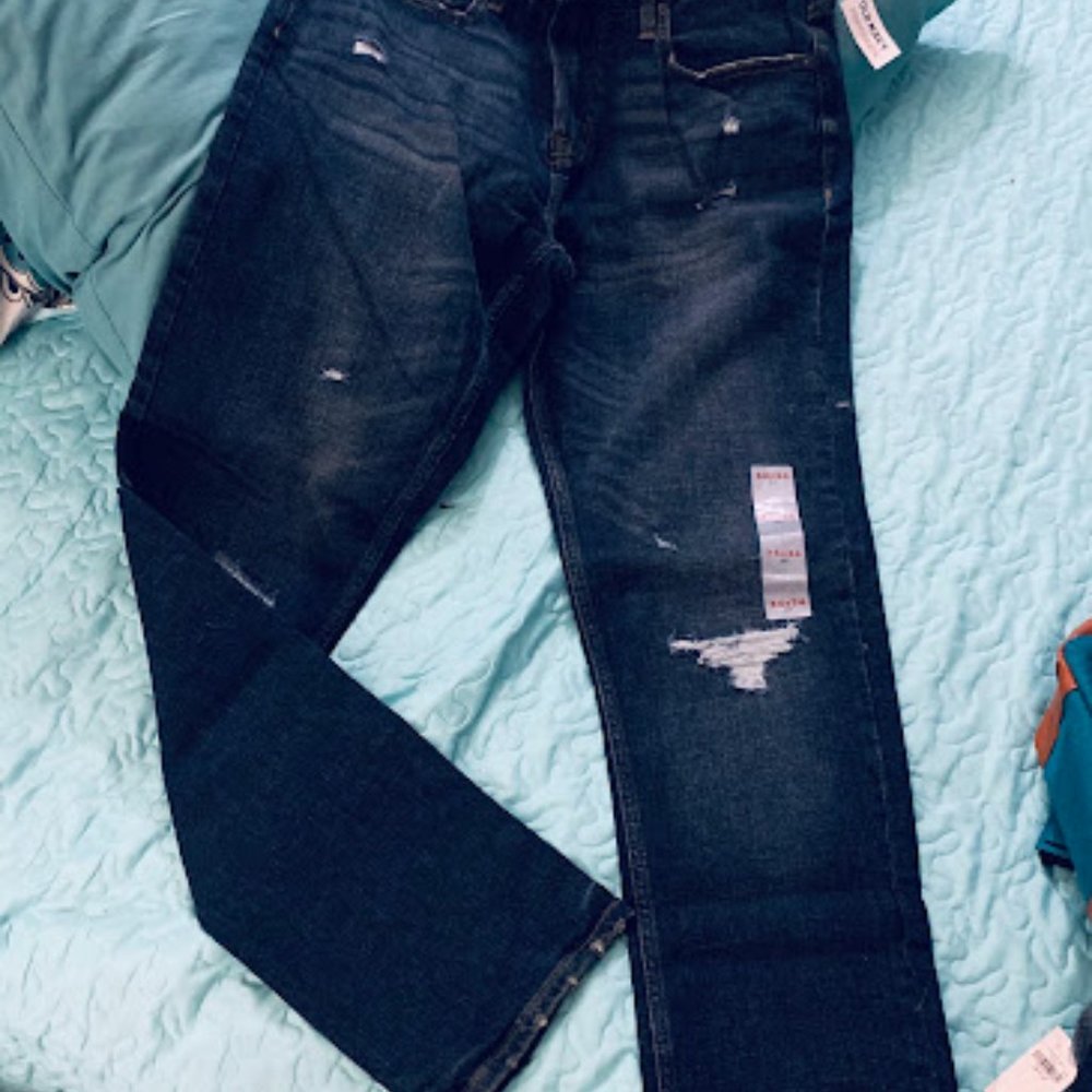 Old Navy slim deluxe jeans 34 x 32